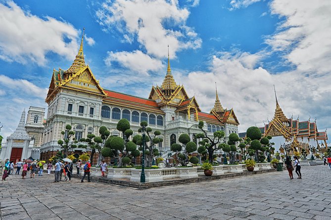 Bangkok Markets, Palaces and Temples Excursion - 7 a.m. at Eastin Grand Sathorn