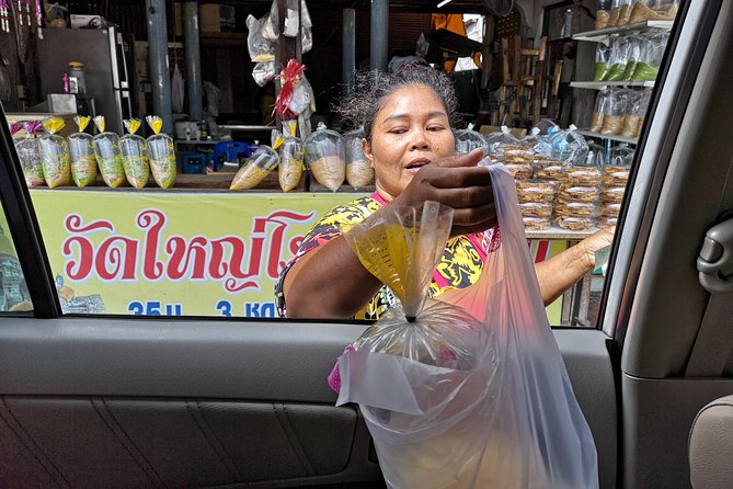 Bangkok: Private Ayutthaya and Bang Pa-In Summer Palace Tour - Bang Pa-In Palace brings royal elegance