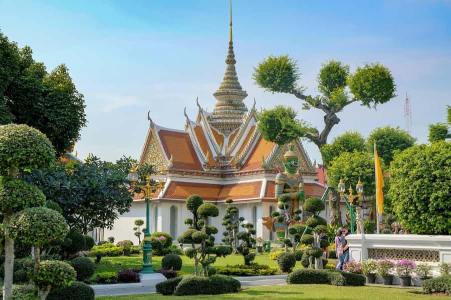 Bangkok: Private Temple City Grand Palace, Wat Pho, Wat Arun - Wat Arun’s distinctive pagoda