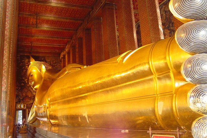 Bangkok Two Temple Tour: Wat Pho, Emerald Buddha & Grand Palace - Dress and temple manners