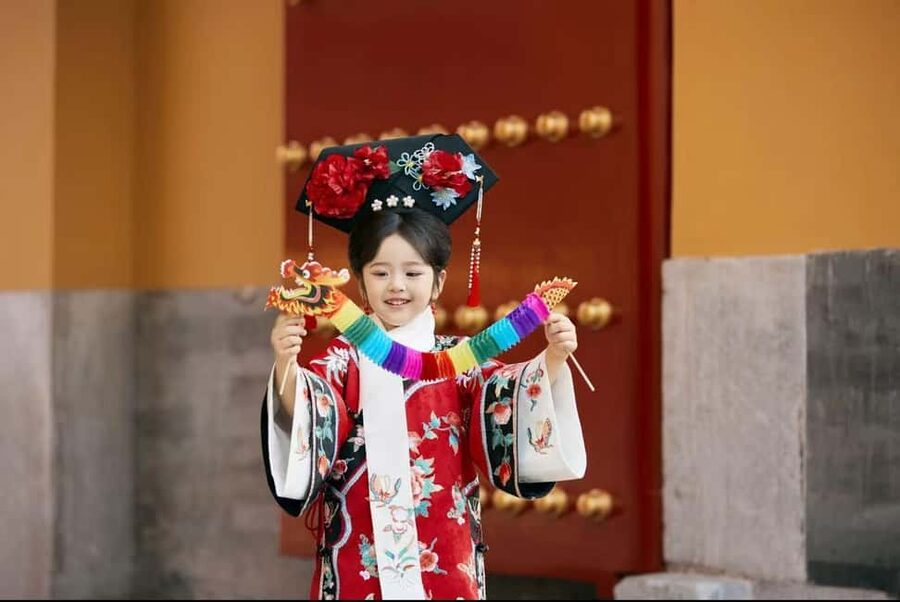 Beijing:Forbidden City Tour w/Traditional Costume Experience - Temple of Heaven: blue roofs and ritual purpose
