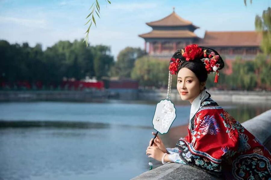 Beijing:Forbidden City Tour w/Traditional Costume Experience - Summer Palace: the softer second stop