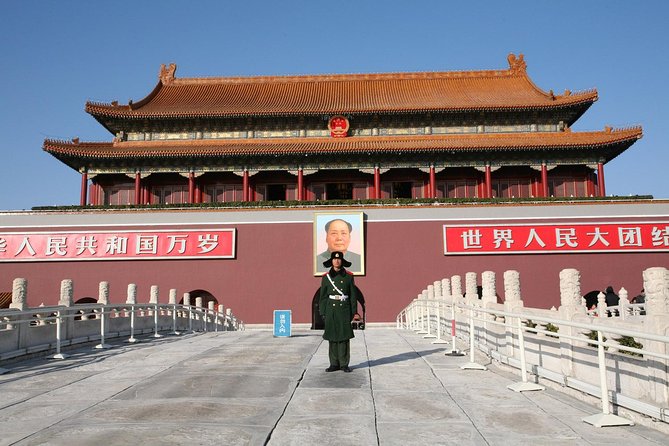 Beijing Full Day Tours: Tiananmen Sq, Forbidden City, Great Wall - The drive to Mutianyu and lunch