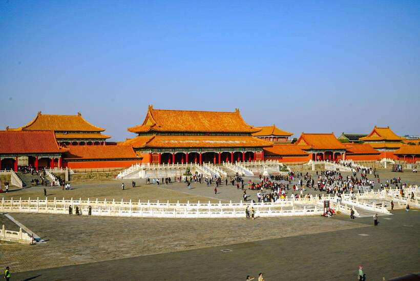 Beijing: Highlights of Forbidden City Private Walking Tour - Why a guide helps inside the Forbidden City