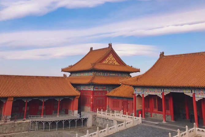 Beijing Highlights Tour: Tian'anmen Square, Forbidden City, Mutianyu Great Wall - Guides make or break the experience