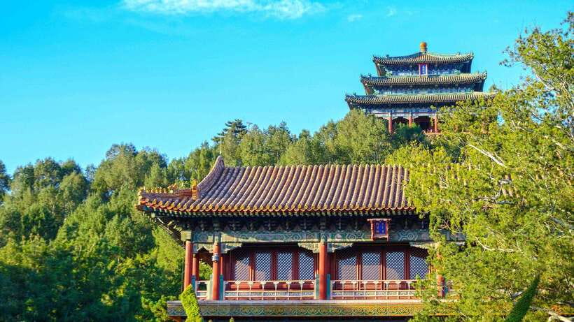 Beijing:Jingshan Park (Palace Museum Garden) Ticket - The light show and evening performance