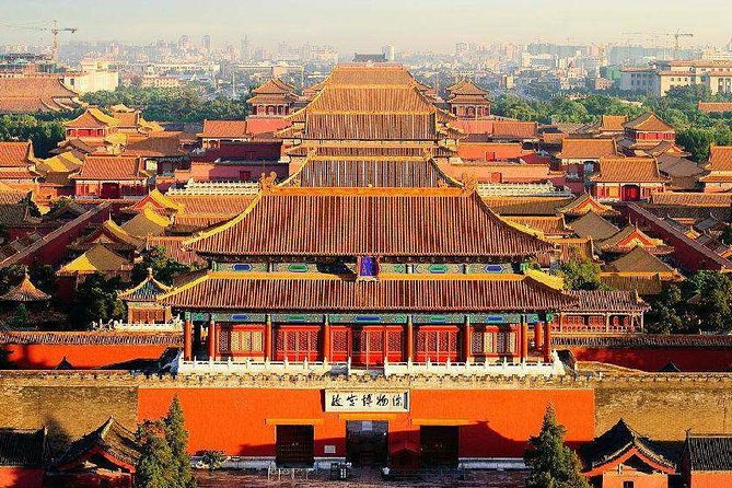 Beijing Layover Tour to Tiananmen Square and Forbidden City - Walking Into the Forbidden City