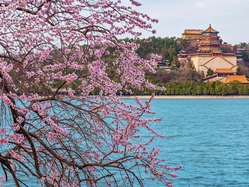 Beijing Mutianyu Great Wall&Summer Palace All Inclusive Tour - Lunch keeps the middle of the day simple
