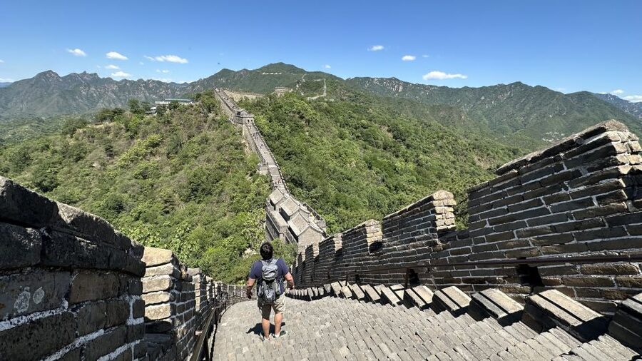 Beijing: Mutianyu & Summer Palace Tour–Group/Private Options - Guides, drivers, and the comfort of the road
