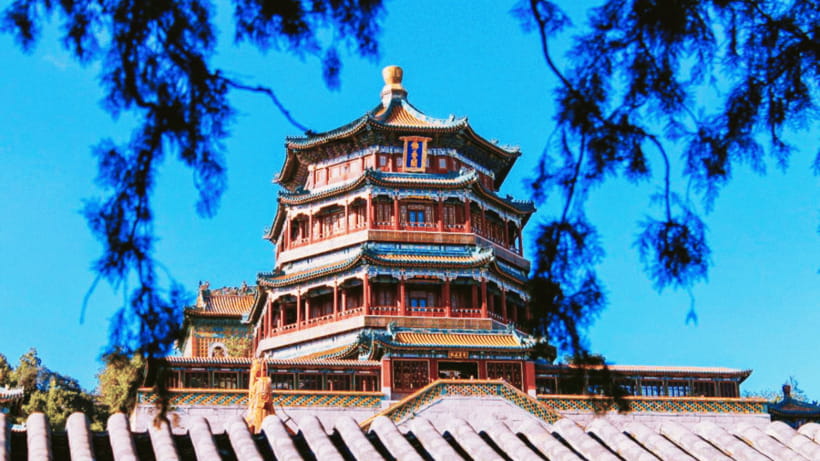 Beijing: Summer Palace Admission Ticket and eGuide - Follow the imperial halls and living quarters