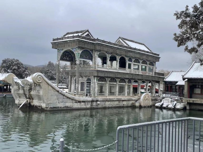 Beijing: Temple of Heaven, Panda House & Summer Palace Tour - Lunch With Local Food and a Useful Break