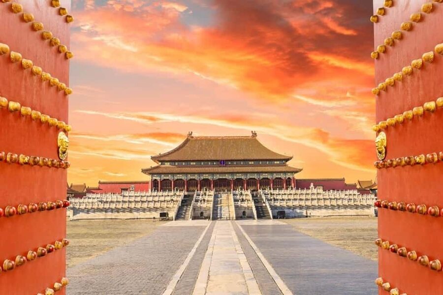 Beijing: Tianmen Square, Forbidden City Group Walking Tour - Starting at Tian’anmen Square and Meridian Gate