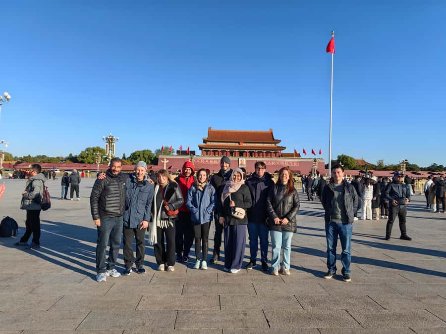 Beijing: Tianmen Square, Forbidden City & Royal Museum Tours - Language, communication, and group care