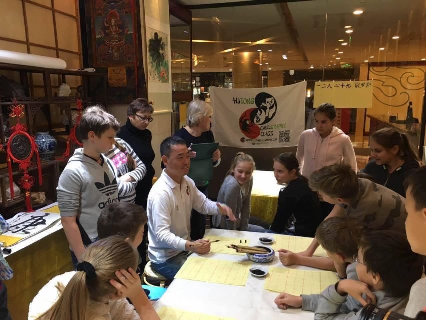 Beijing Wangfujing Calligraphy Class Nearby Forbidden City - Choosing one, 1.5, or two hours