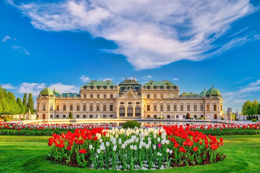 Belvedere Palace: Tour with Skip-the-Line/Transfer Options - Key points at a glance