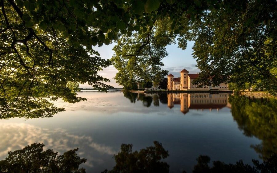 Berlin: Rheinsberg Palace Entrance Ticket - What the $11 price really buys you