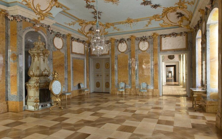 Berlin: Rheinsberg Palace Entrance Ticket - Practical access and booking notes