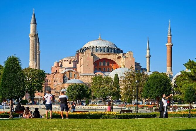 Blue Mosque, Hagia Sophia, Topkapi Palace &Grand Bazaar Tour - Starting at the Hippodrome