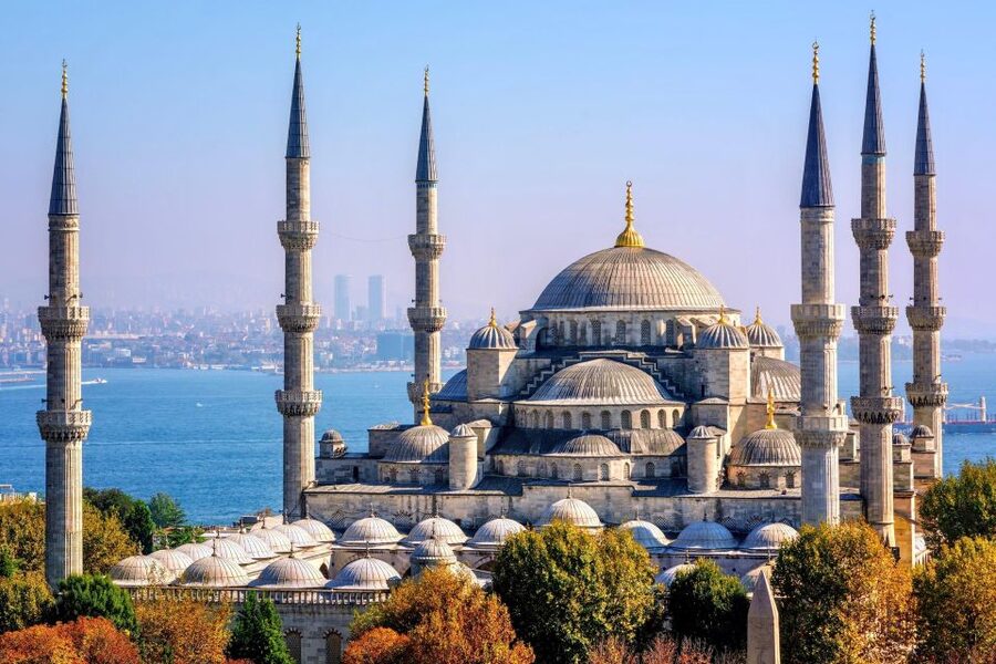Blue Mosque, Topkapı Palace and Harem Guided Tour - A five-minute look at Hagia Sophia