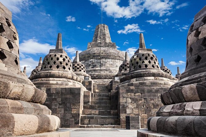Borobudur Climb To The Top, Prambanan Temple, Yogyakarta Palace - Key points to know before booking