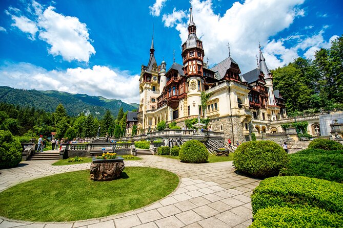 Bran Castle, Peles Castle and Brasov from Bucharest - Should you book it?