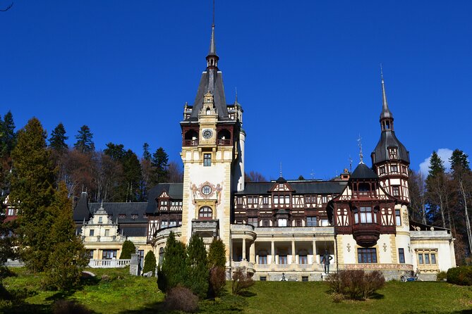 Bran & Peles Castles through the Best Road in the World: Transfagarasan road - What the private format changes