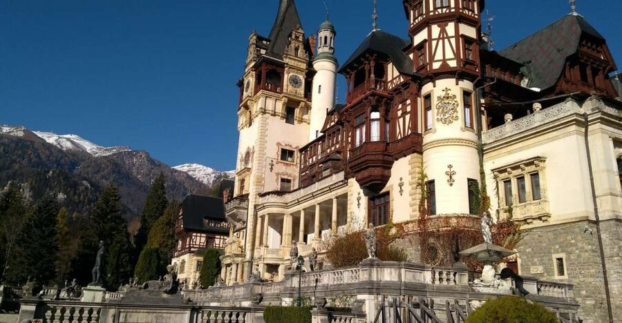 Brasov: Peles Castle, Bran Castle & Rasnov Fortress Day Tour - Rasnov Fortress and what you actually see