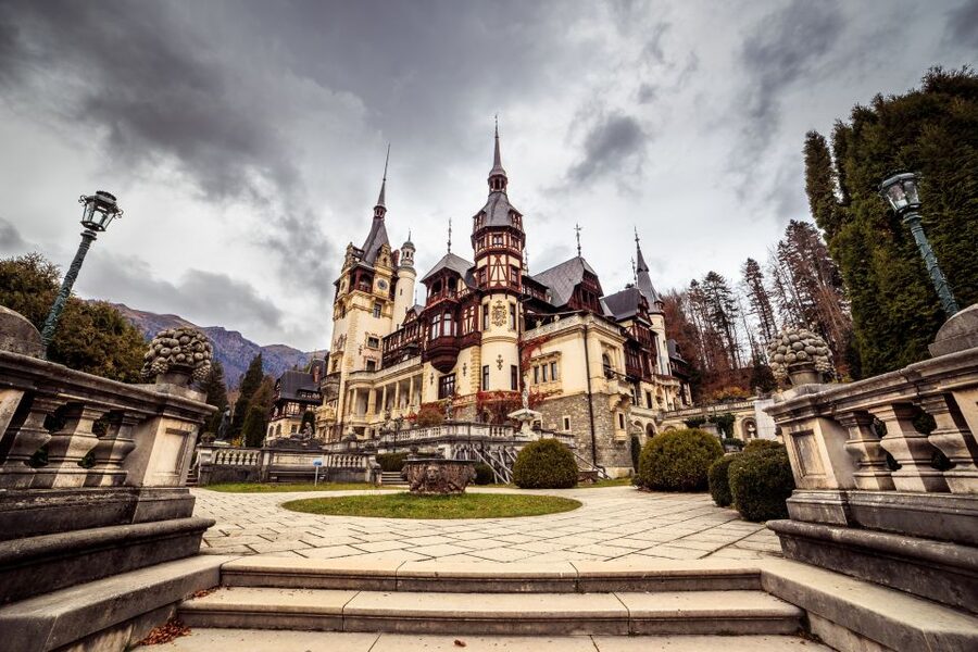 Bucharest: Dracula Castle, Peles Castle & Brasov Guided Tour - Who should book it, and who should skip it