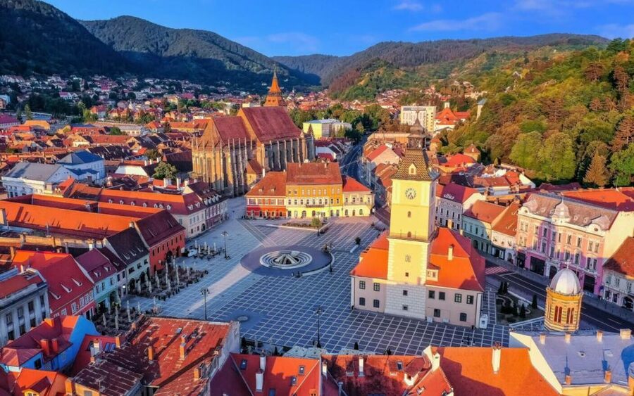 Bucharest: Dracula’s Castle, Peles Castle & Brasov Day Trip - The key points at a glance