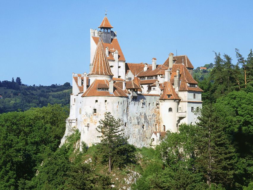 Bucharest: Dracula's Castle, Peles Castle, & Brasov Old Town - Why this Bucharest day trip works