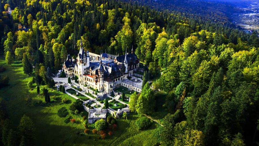 Bucharest: Peles Castle, Bran Castle & Brasov Day Trip - Who should book this Transylvania day