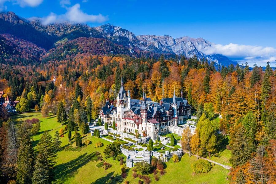 Bucharest: Peles & Dracula's Castle and Brasov Full-Day Trip - The ride back to Bucharest