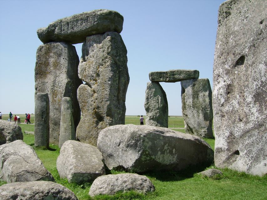 Buckingham Palace and Stonehenge Tour - Inside Buckingham Palace at the 10:00am entry