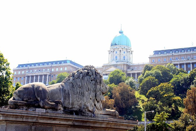 Buda Castle District Walk with Entry to Matthias Church - What the 2:30 p.m. timing means