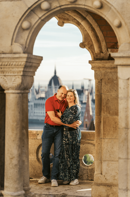 Buda Castle: Private photoshoot with a local guide - What the posing guidance is really worth