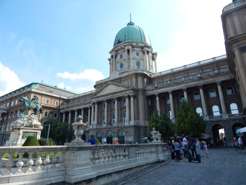 Buda Castle: Private Walking Tour - Key points to know before booking