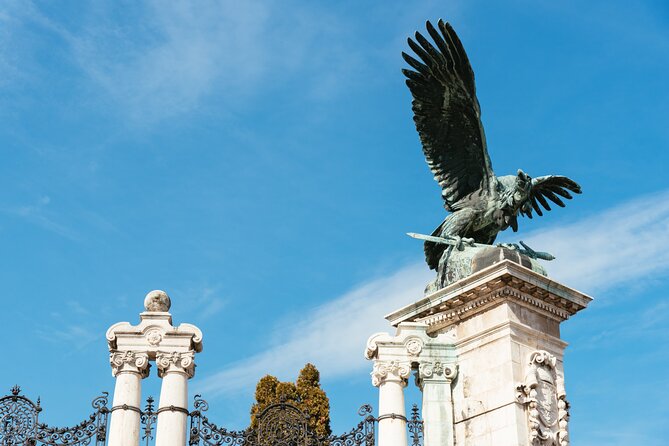 Buda Castle's Secrets with a Historian - Sándor Palace and the modern Hungarian state