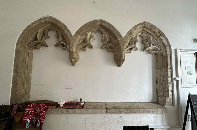 Buda Castle Tour: History and Architecture - Matthias Church and the story behind the name
