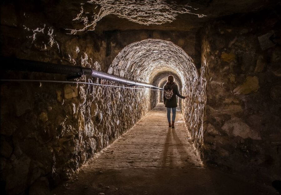 Budapest: Buda Castle Cave Tour - Starting at Trinity Square or Dárda Street