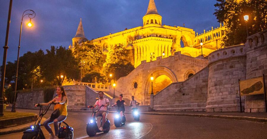 Budapest: Buda Castle E-Scooter Evening Tour - Ten minutes to learn the MonsteRoller
