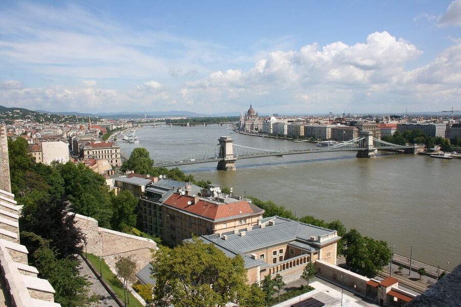 Budapest: Buda Castle Private Walking Tour - The Royal Palace and the scars of war