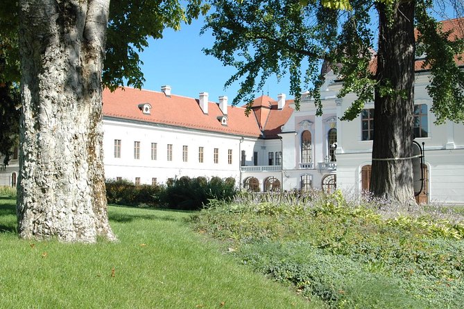 Budapest Gödöllő Palace Royal ‘Sisi’ Residence Half-Day Tour - The Palace Grounds and Your Short Break