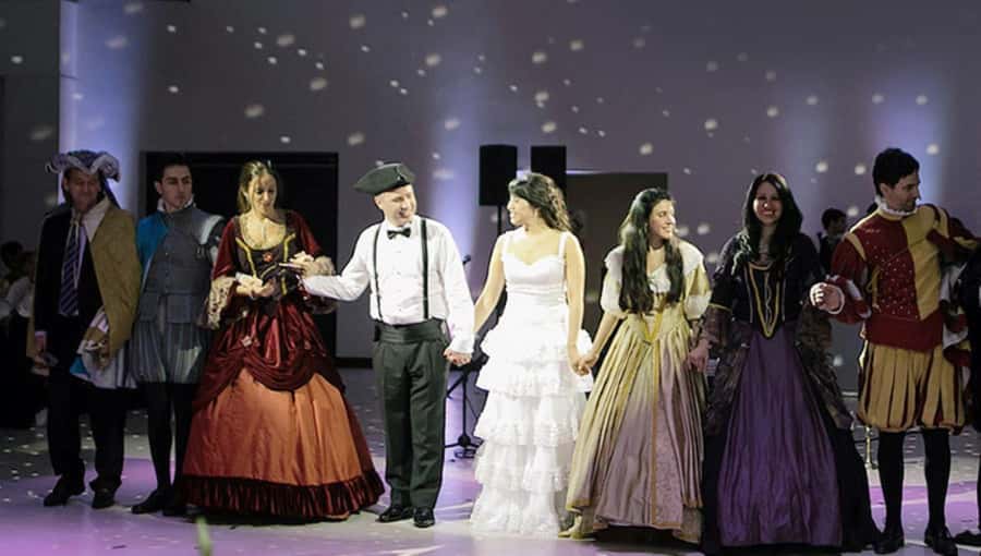 Buenos Aires: Gala Lírica Tickets at Palacio Paz. - Should you book the $45 Palacio Paz experience?