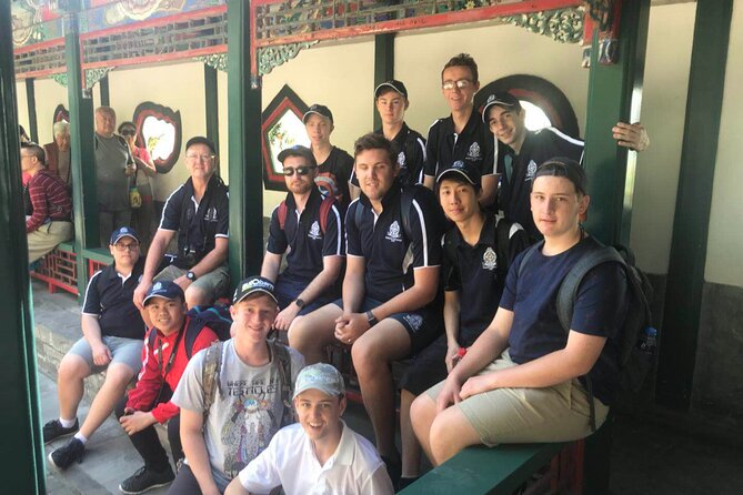BusDa-Private Full Day Ancient Great Wall and Summer Palace - Friendly guides with different personalities