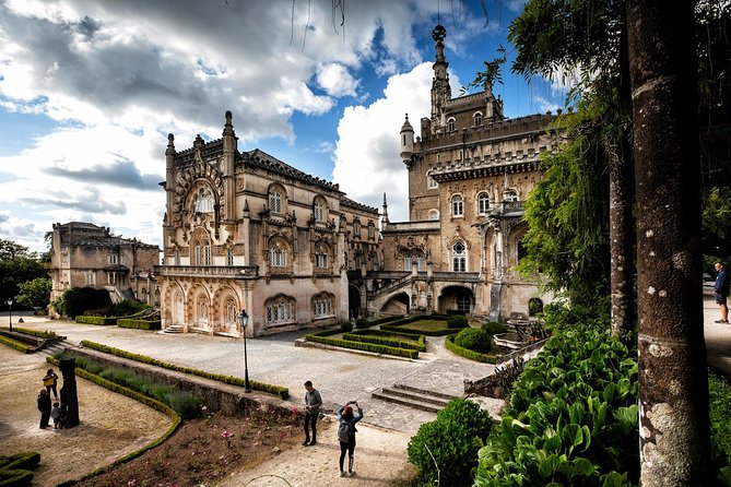 Bussaco Palace, Gardens & Forest | Private Tour - What to bring and what is not included