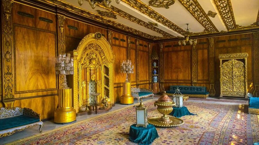 Cairo: Prince Mohamed Ali Palace Manial QR Tickets - Persian gardens and an English garden beside the Nile