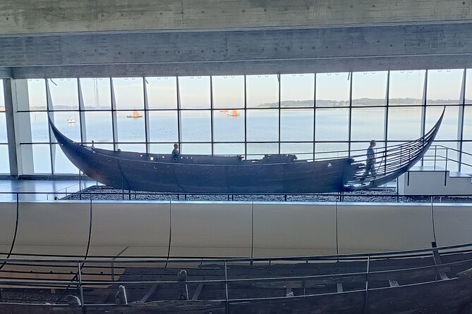 Cathedral ,Viking ships Tour, Palace and Castle (April) - From Copenhagen to Roskilde in 40 minutes