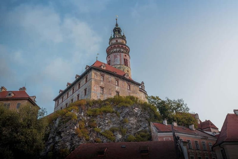 Cesky Krumlov: Express Walk with a Local in 60 minutes - Český Krumlov Castle as the main landmark