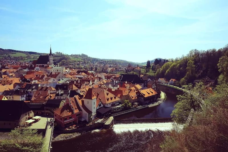 Cesky Krumlov: Express Walk with a Local in 60 minutes - Food, cafés, and bars: the practical payoff