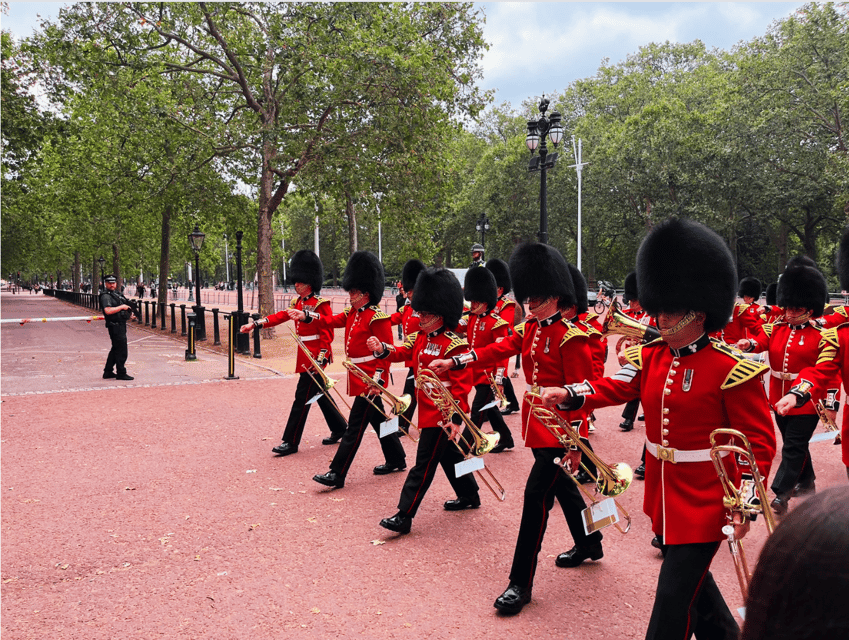 Changing of the Guard at Buckingham Palace - Practical advice for a smooth morning